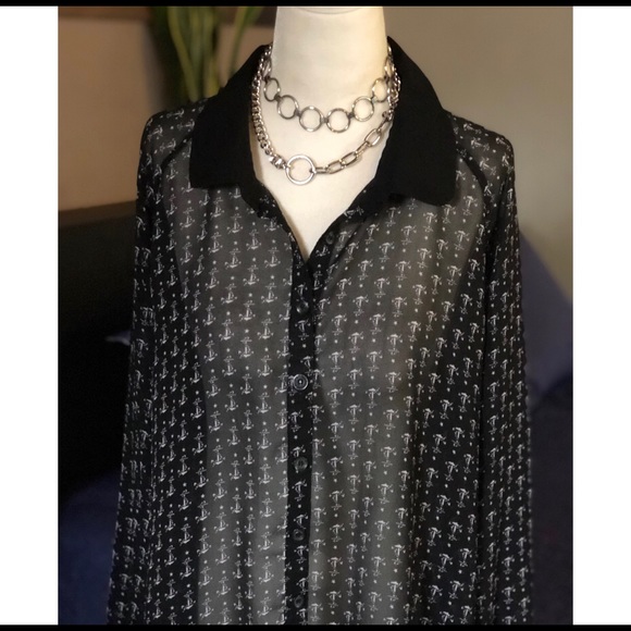 Black long sleeve anchor blouse ⚓️ - Picture 3 of 5